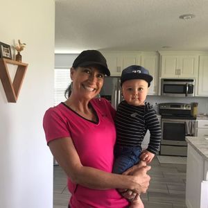 Meet your Posher, Sandi